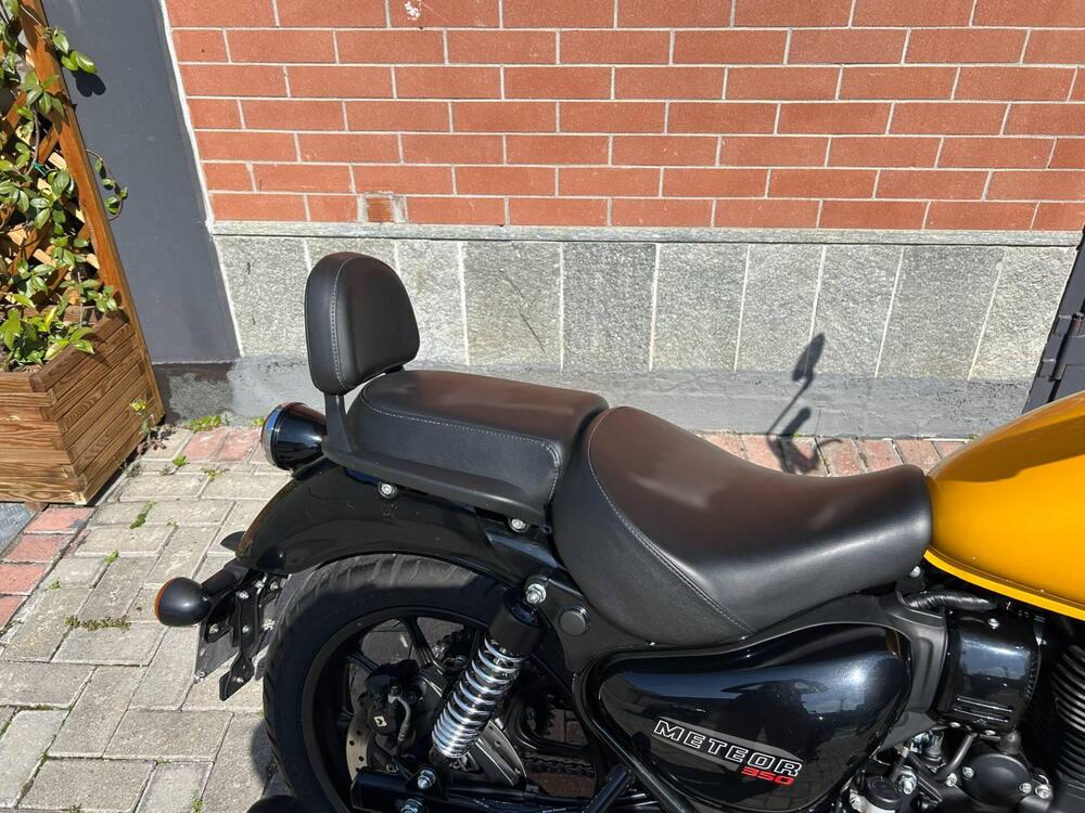 Royal Enfield Meteor 350 (2021 - 26) (10)