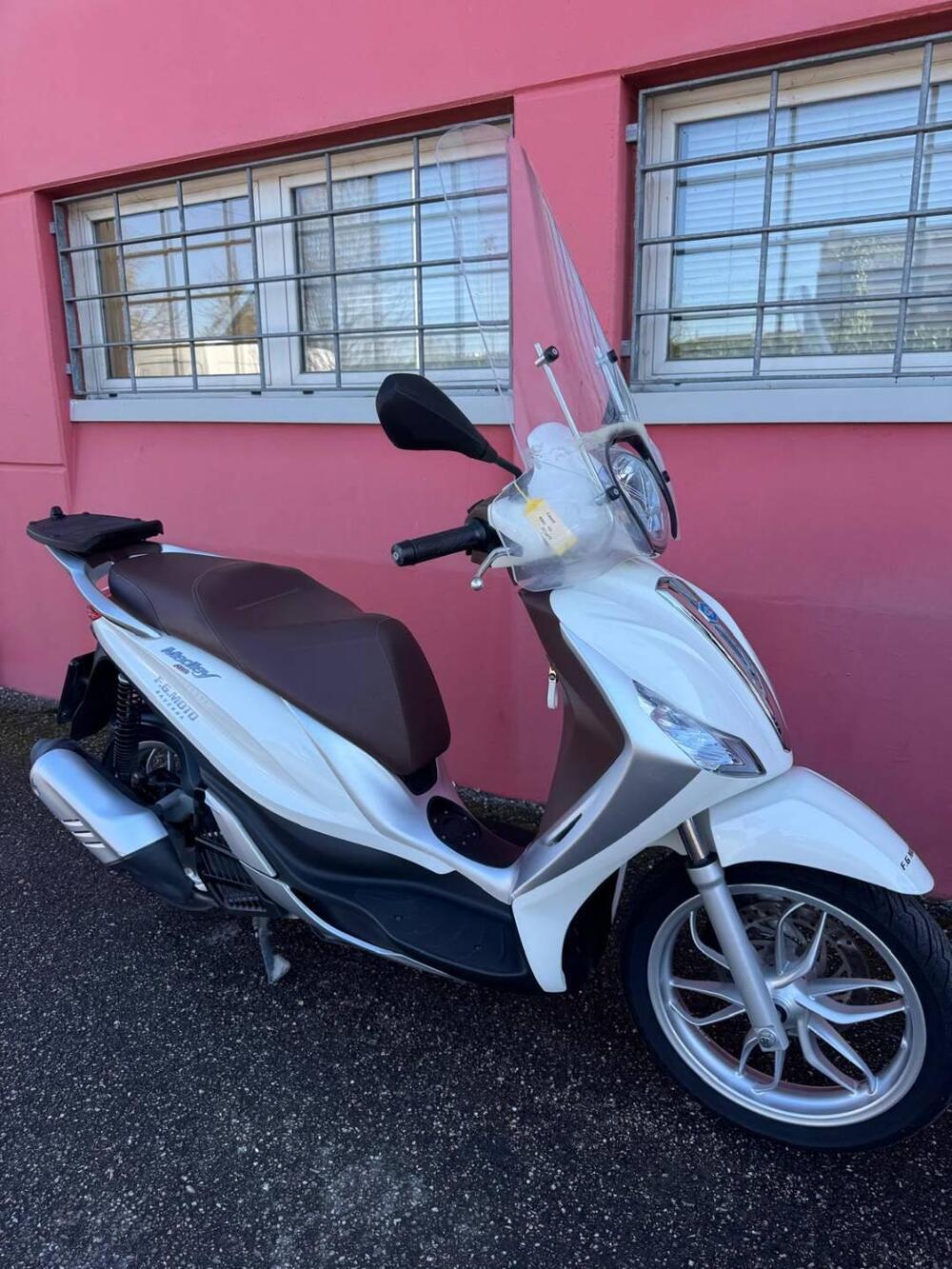 Piaggio Medley 125 ABS (2016 - 19) (2)