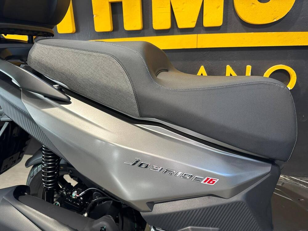 Sym Joyride 300 (2025 - 26) (5)