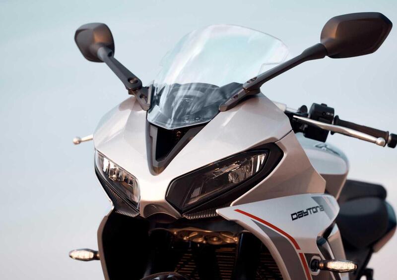 Triumph Daytona 660 Daytona 660 (2027) (10)