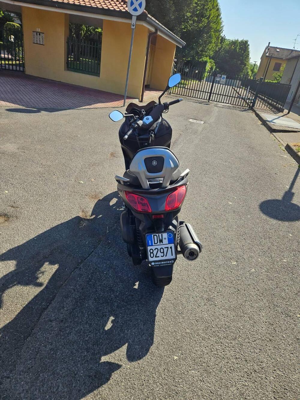 Yamaha X-Max 250 Sport (2011 - 13) (6)