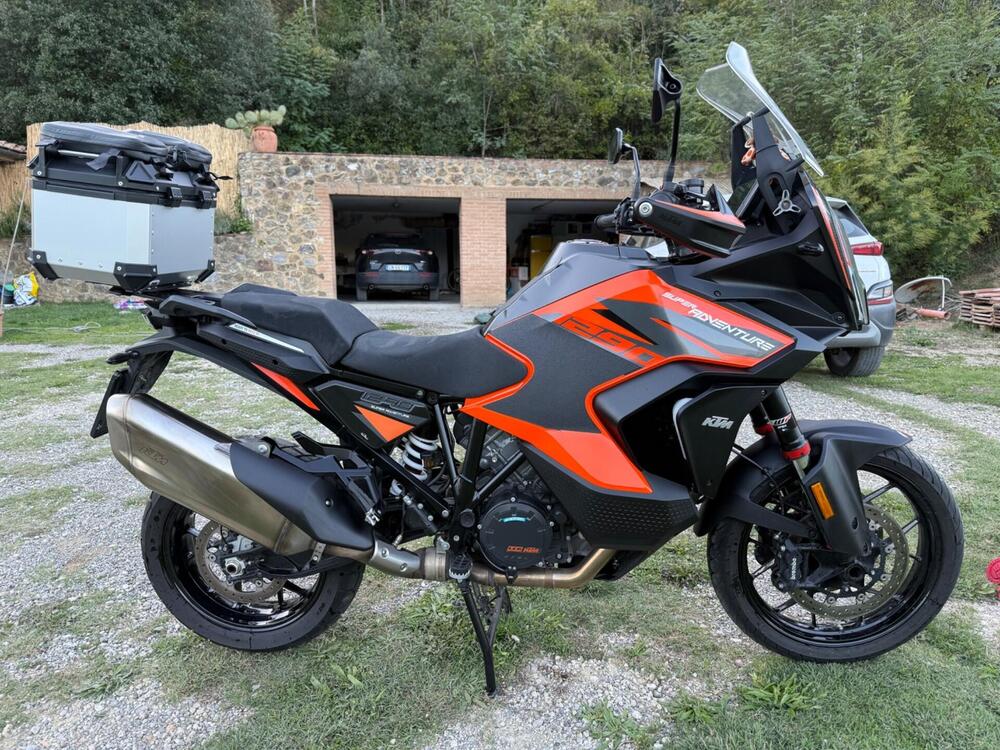 KTM 1290 Super Adventure S (2021) (3)