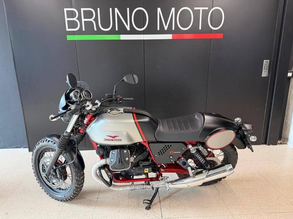 Moto Guzzi V7 II Racer (2015 - 17) (2)
