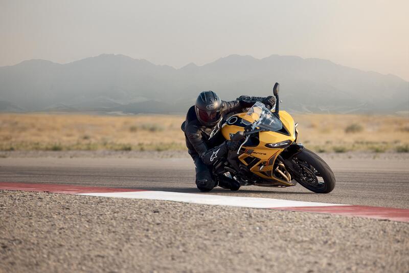 Triumph Daytona 660 MY26: l&rsquo;evoluzione della specie tra pista e strada [GALLERY]
