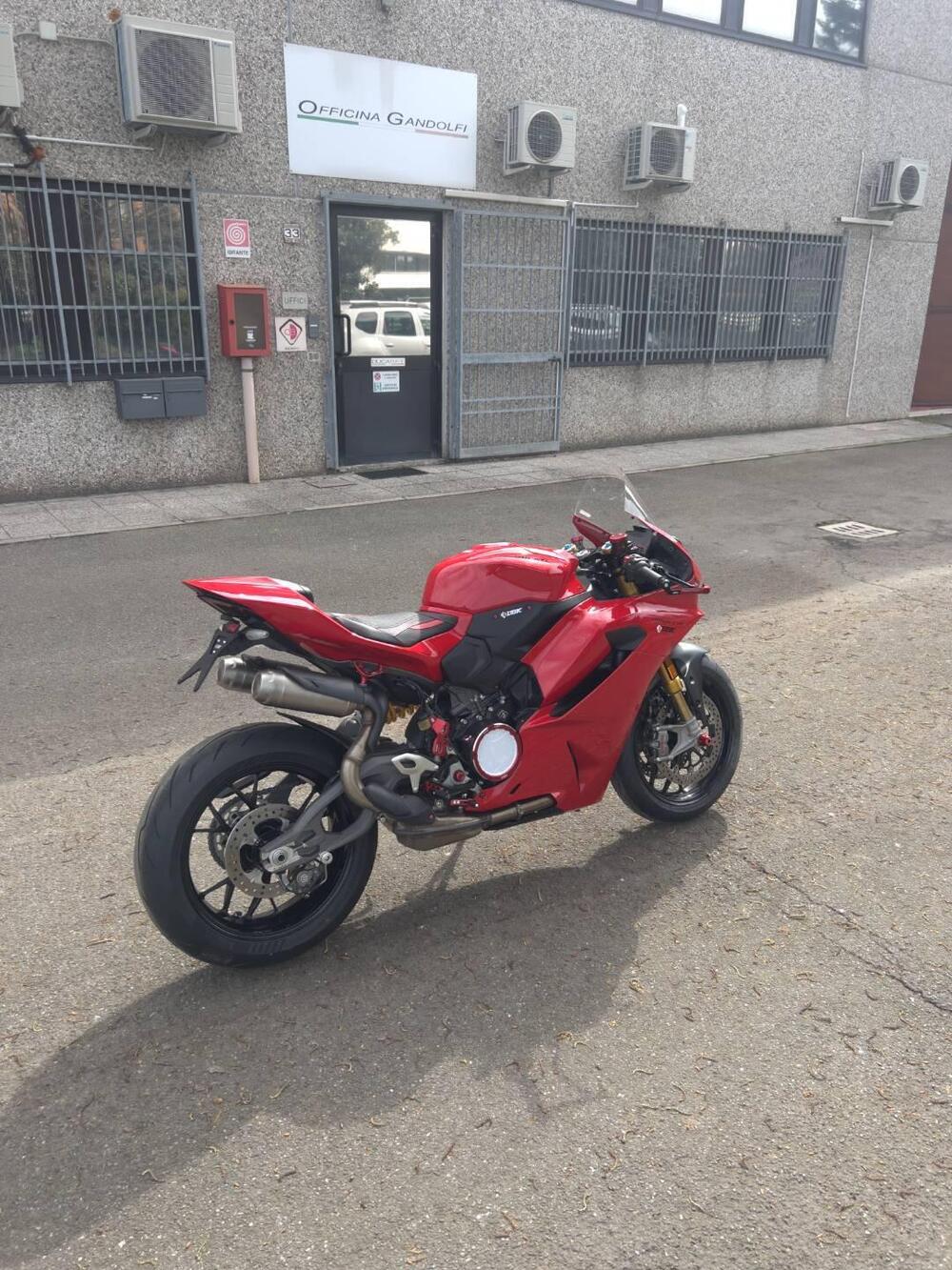 Ducati Panigale V2 S (2025 - 26) (2)