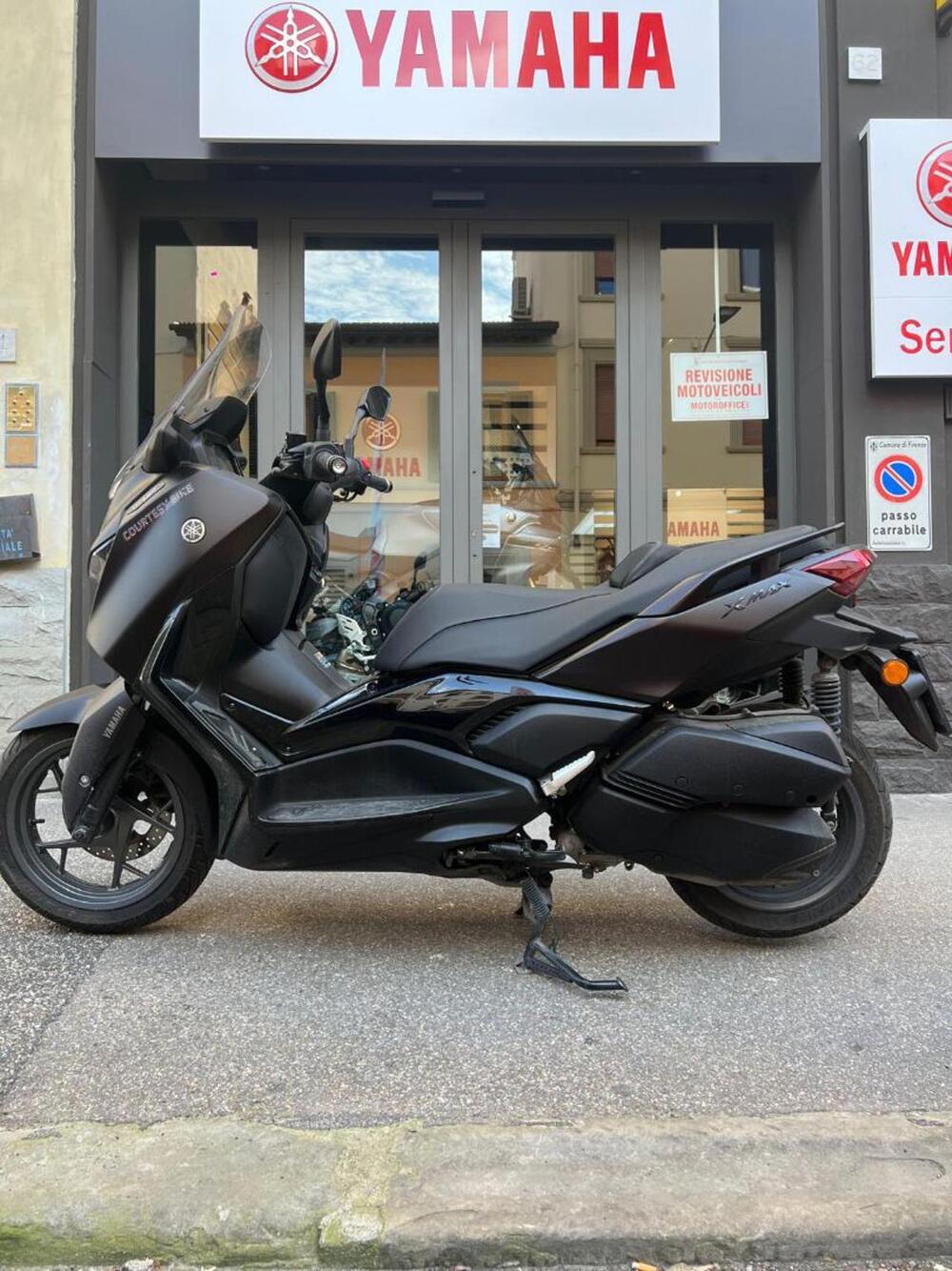 Yamaha X-Max 300 Tech Max (2025 - 26) (2)