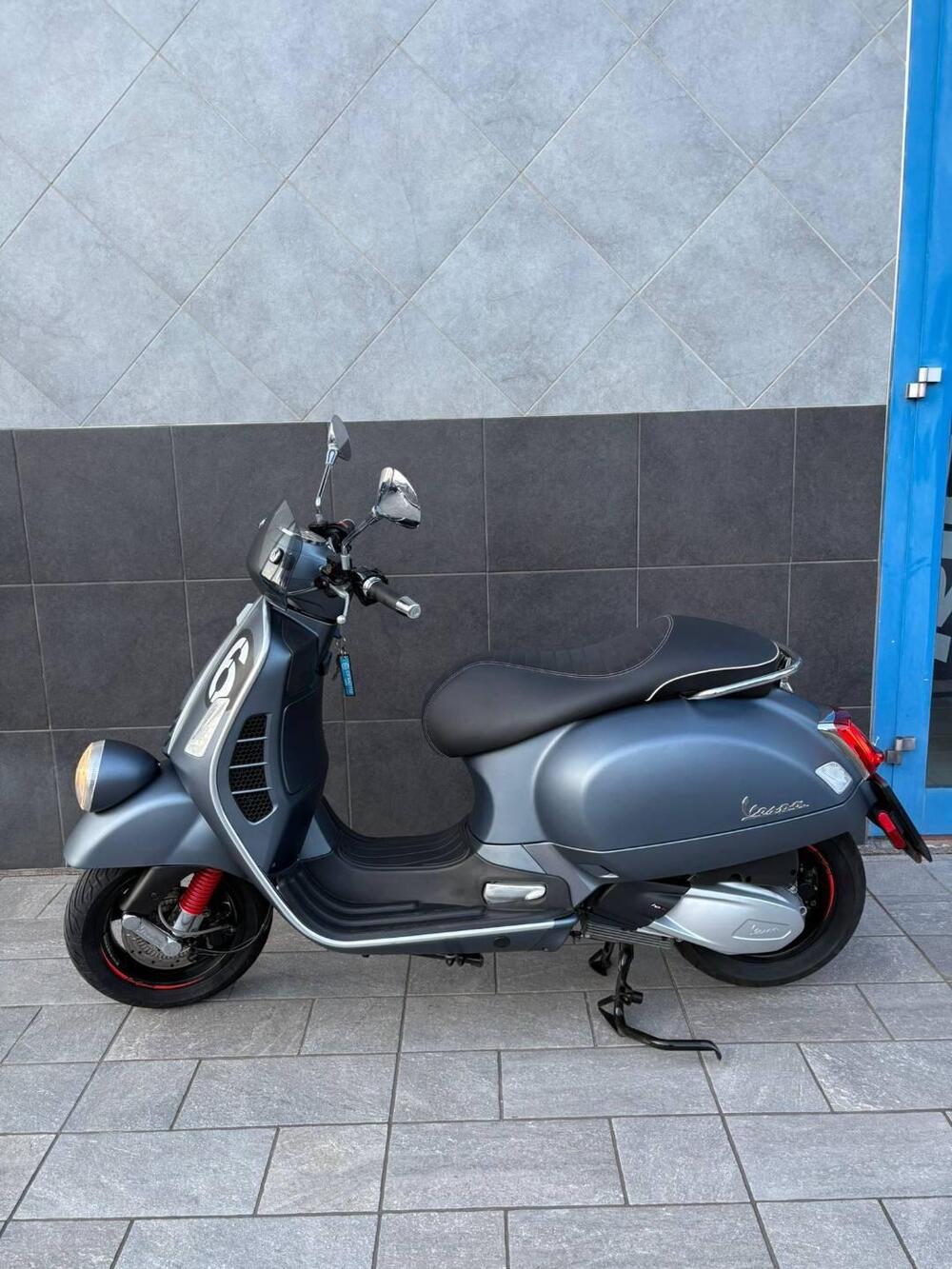 Vespa Sei Giorni 300 Hpe (2019)
