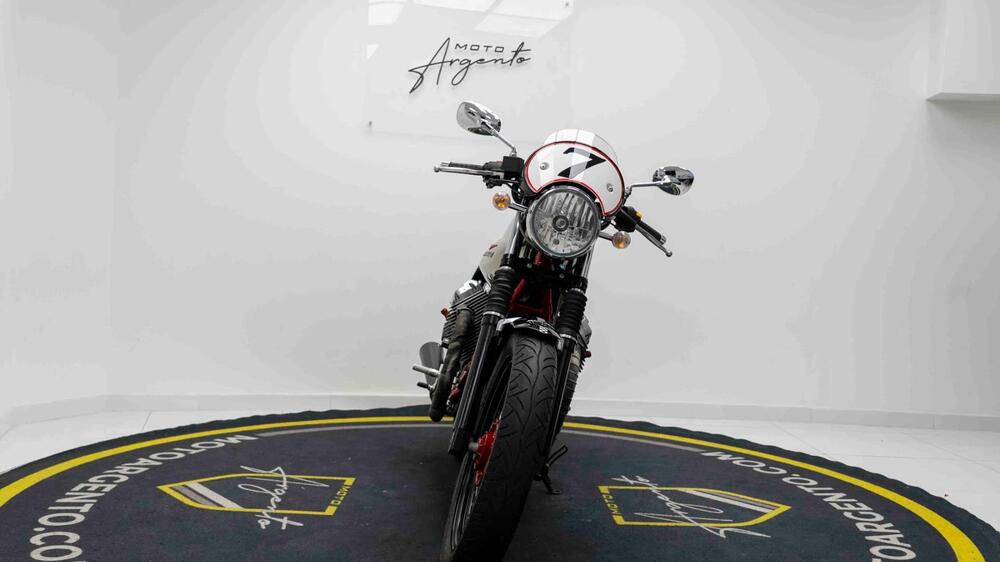 Moto Guzzi V7 Racer (2012 - 14) (8)