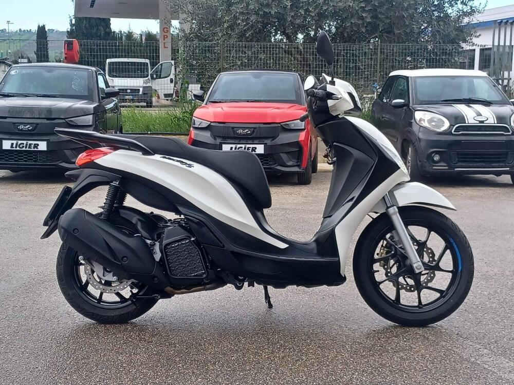 Piaggio Medley 200 S (2025 - 26) (3)