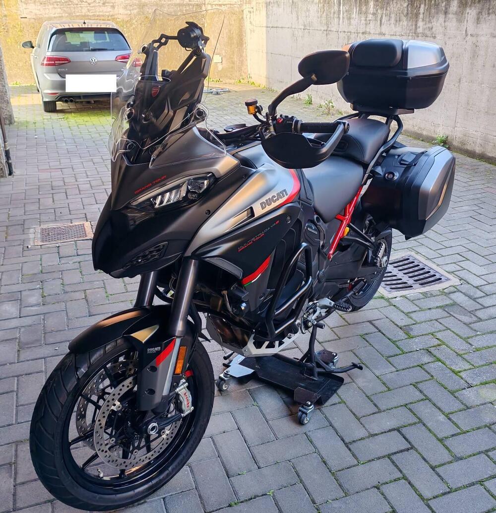 Ducati Multistrada V4 S Grand Tour (2024) (3)