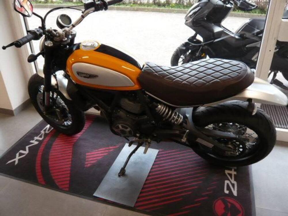 Ducati Scrambler 800 Classic (2015 - 16)