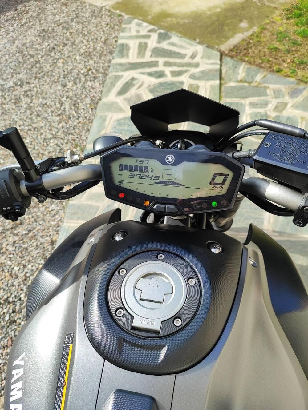 Yamaha MT-07 ABS (2014 - 16) (2)