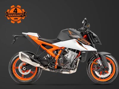 KTM 990 Duke R (2026) nuova