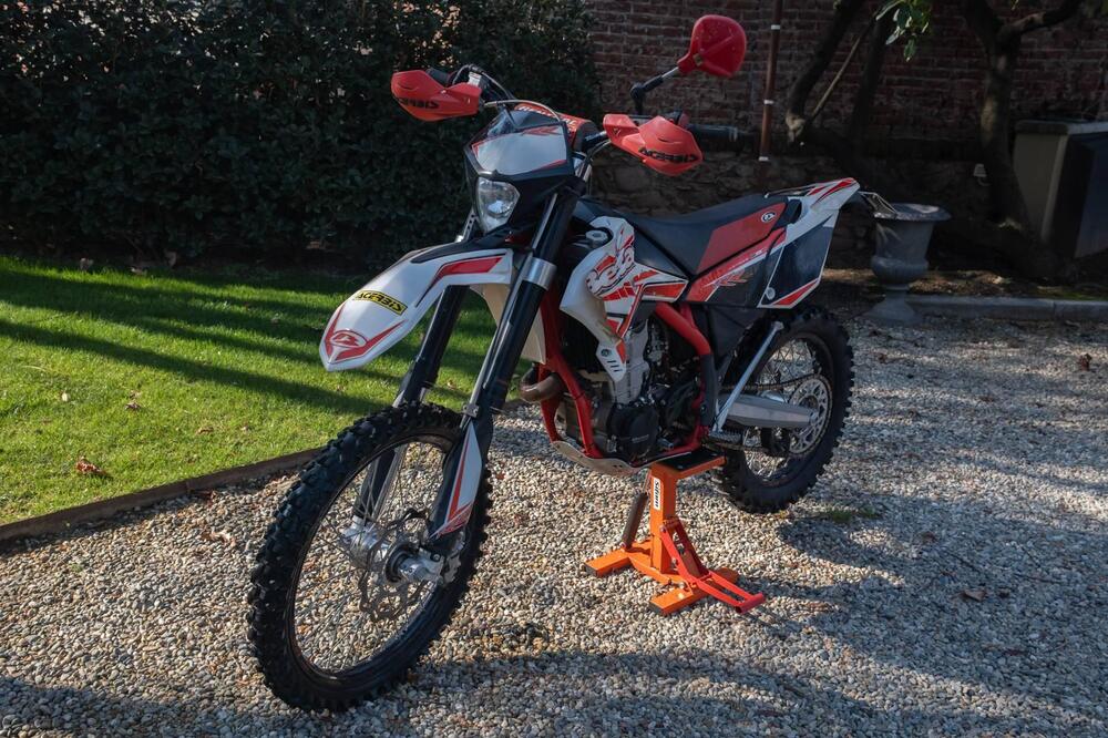 Betamotor RR 450 4T Enduro (2011) (5)