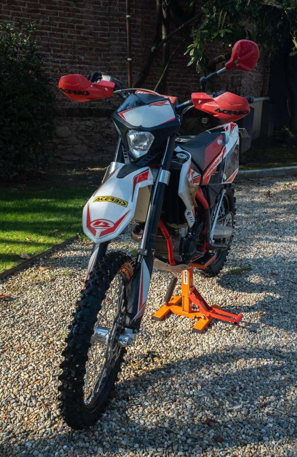 Betamotor RR 450 4T Enduro (2011) (6)