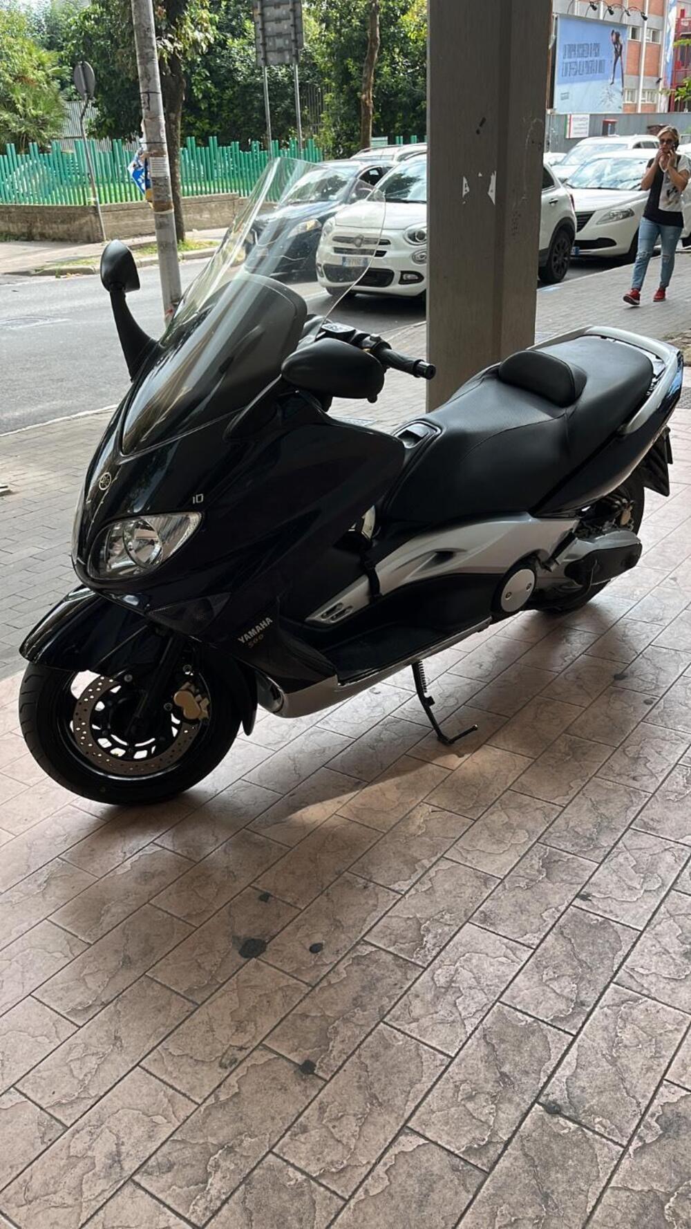 Yamaha T-Max 500 (2001 - 03) (5)