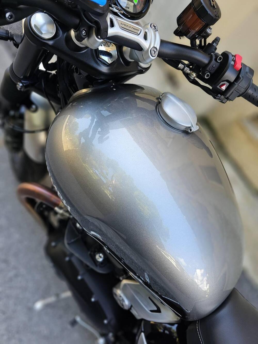 Triumph Speed Twin 1200 (2019 - 20) (5)
