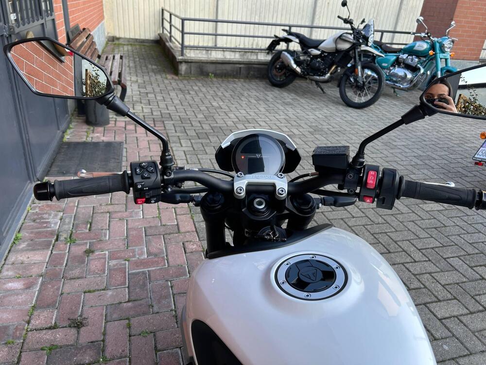 Triumph Trident 660 (2021 - 24) (10)