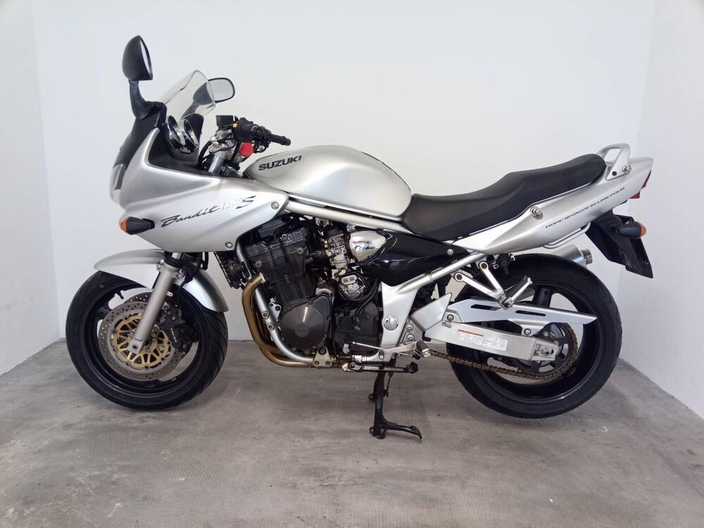 Suzuki GSF 1200 Bandit S (2001 - 06) (3)