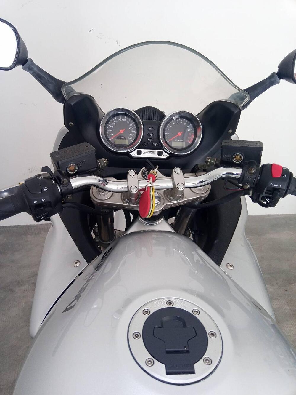 Suzuki GSF 1200 Bandit S (2001 - 06) (4)