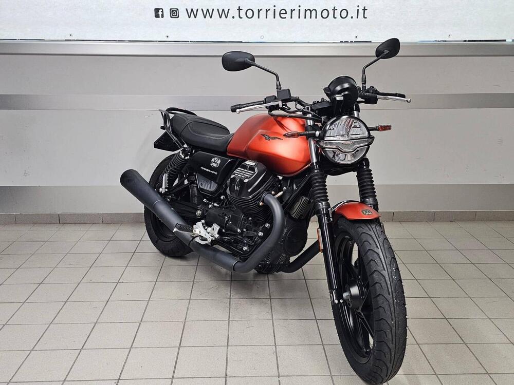 Moto Guzzi V7 Stone (2021 - 24) (2)