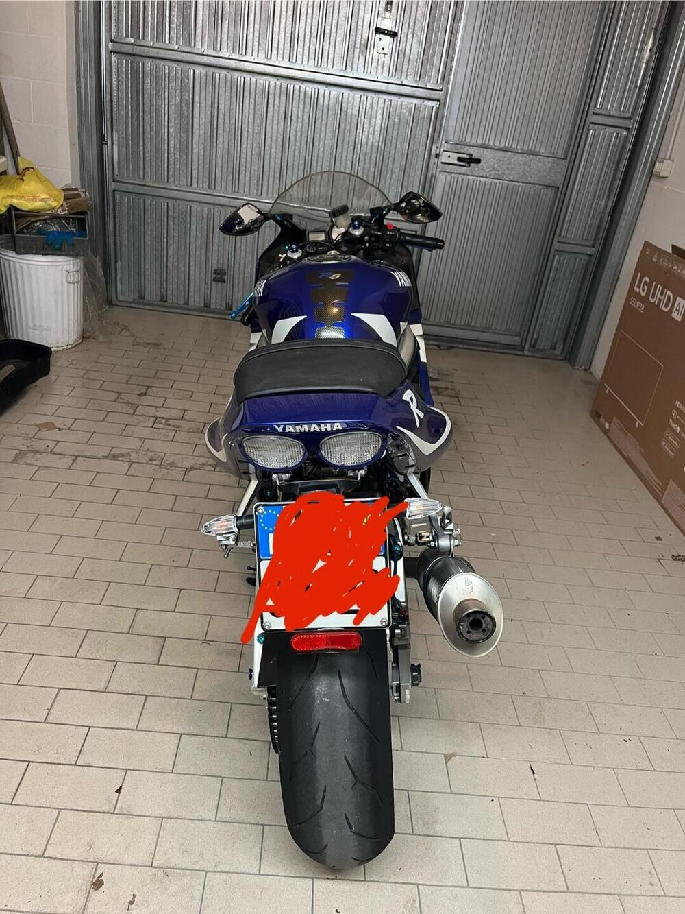 Yamaha YZF R6 (2001 - 02) (5)