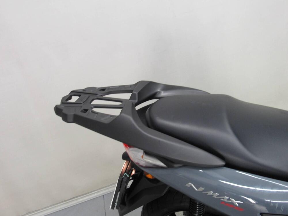 Yamaha N-Max 155 (2022 - 25) (11)