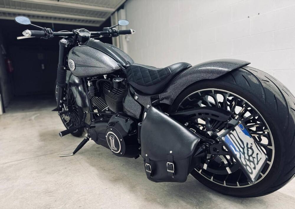 Harley-Davidson Breakout (2021 - 22) (4)