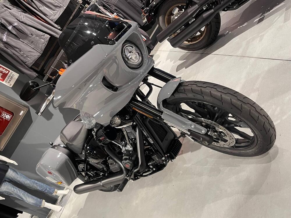 Harley-Davidson Low Rider ST (2025 - 26) (4)