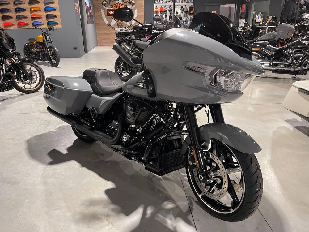 Harley-Davidson Road Glide (2024 - 26) (2)