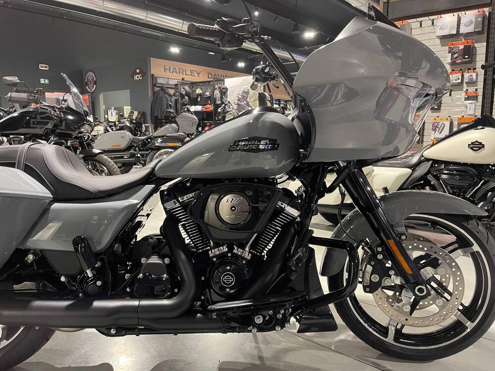 Harley-Davidson Road Glide (2024 - 26) (4)