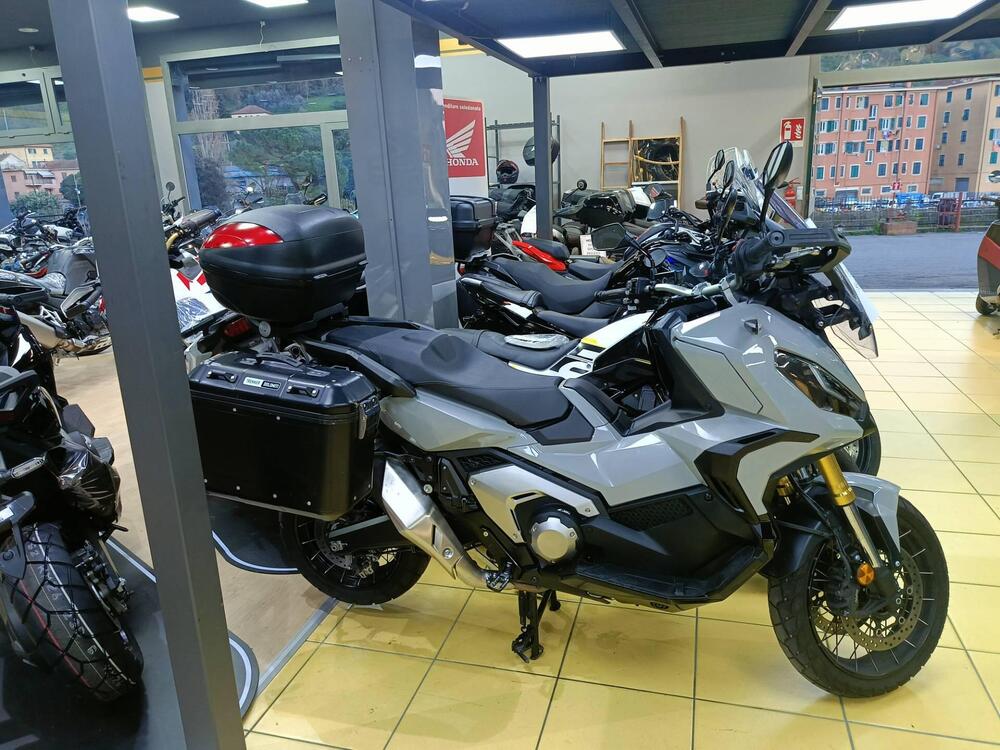Honda X-ADV 750 DCT (2021 - 24) (3)