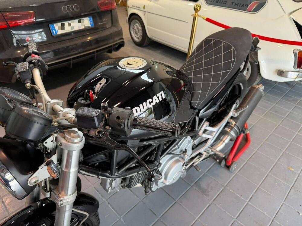 Ducati Monster 400 (2000 - 02) (4)