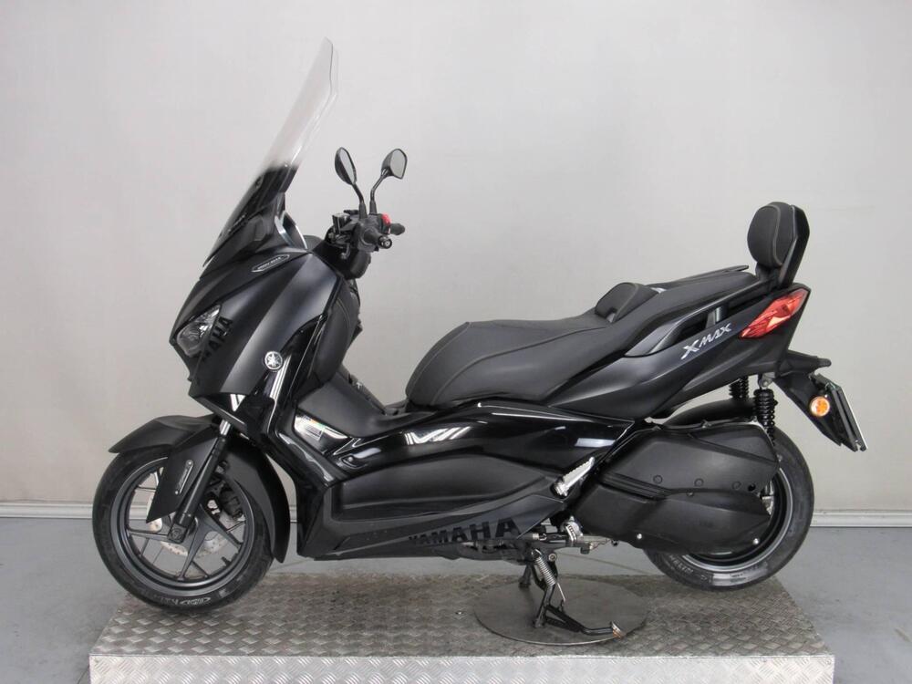 Yamaha X-Max 300 Iron Max (2019 - 20) (5)