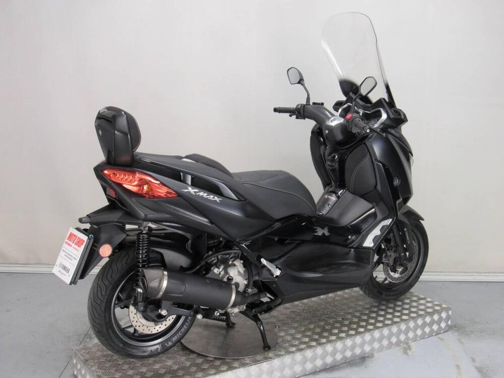 Yamaha X-Max 300 Iron Max (2019 - 20) (7)