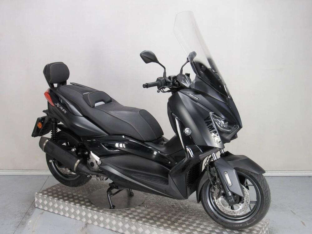 Yamaha X-Max 300 Iron Max (2019 - 20)