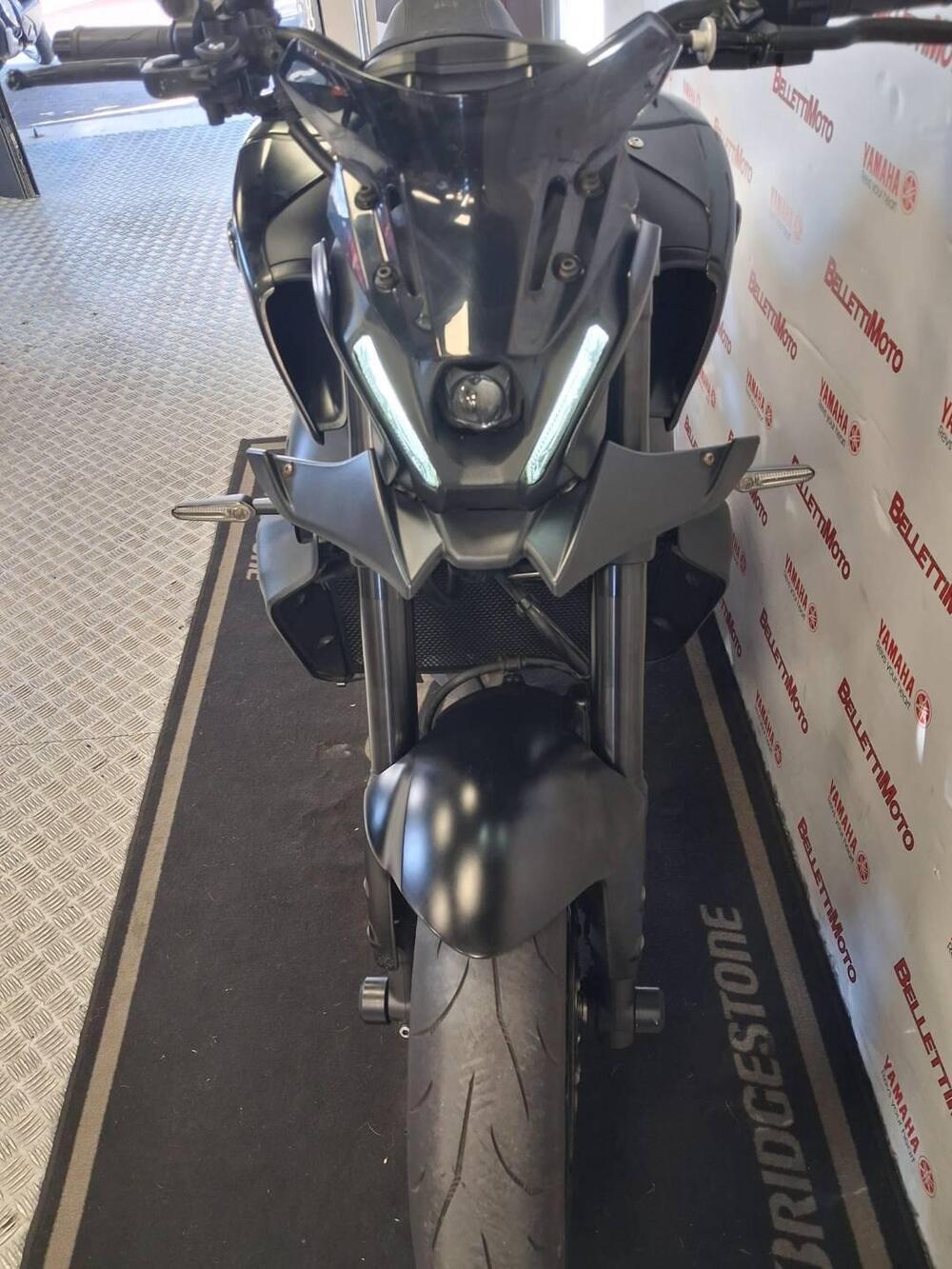 Yamaha MT-09 (2021 - 23) (10)