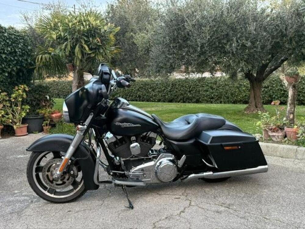 Harley-Davidson 1584 Street Glide (2008 - 10) - FLHX (9)