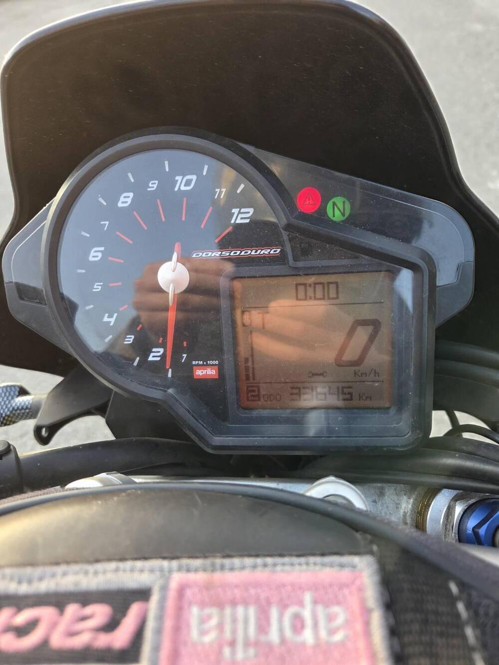 Aprilia Dorsoduro 750 (2009 - 14) (3)