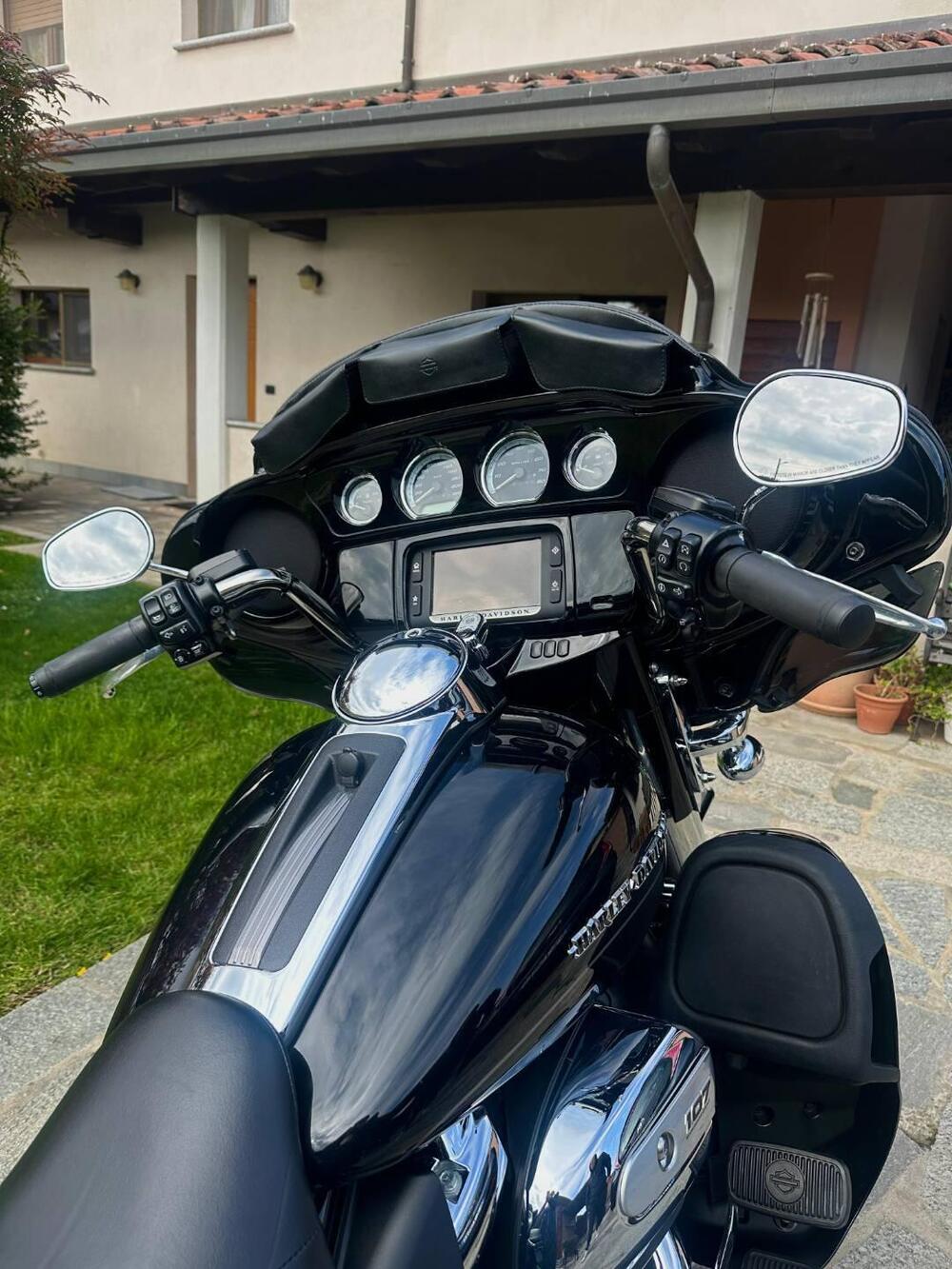 Harley-Davidson 107 Electra Glide Ultra Limited (2017 - 18) - FLHTK (5)