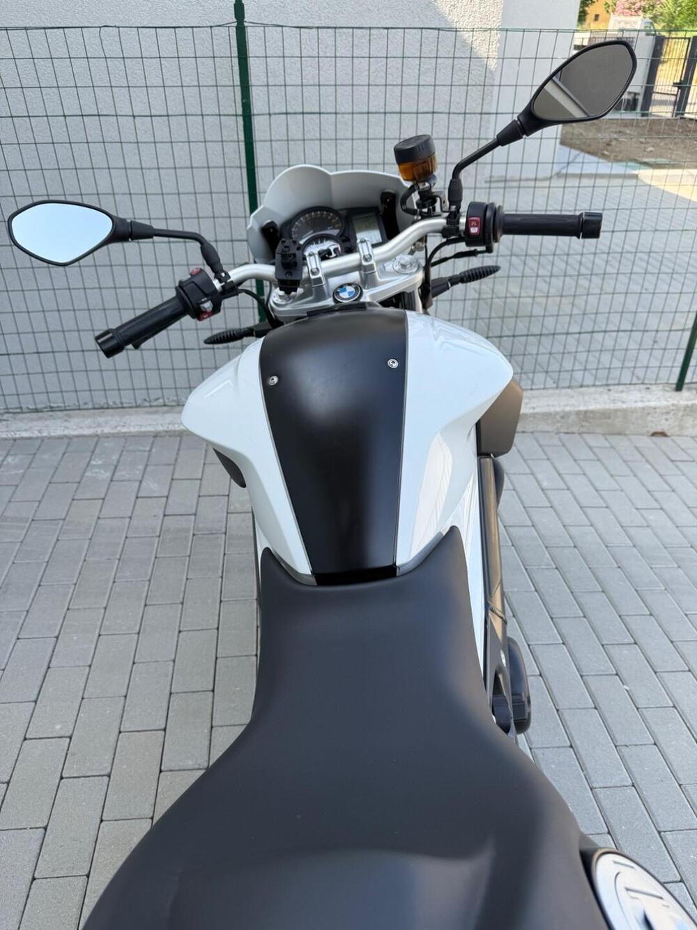 Bmw F 800 R (2009 - 11) (3)