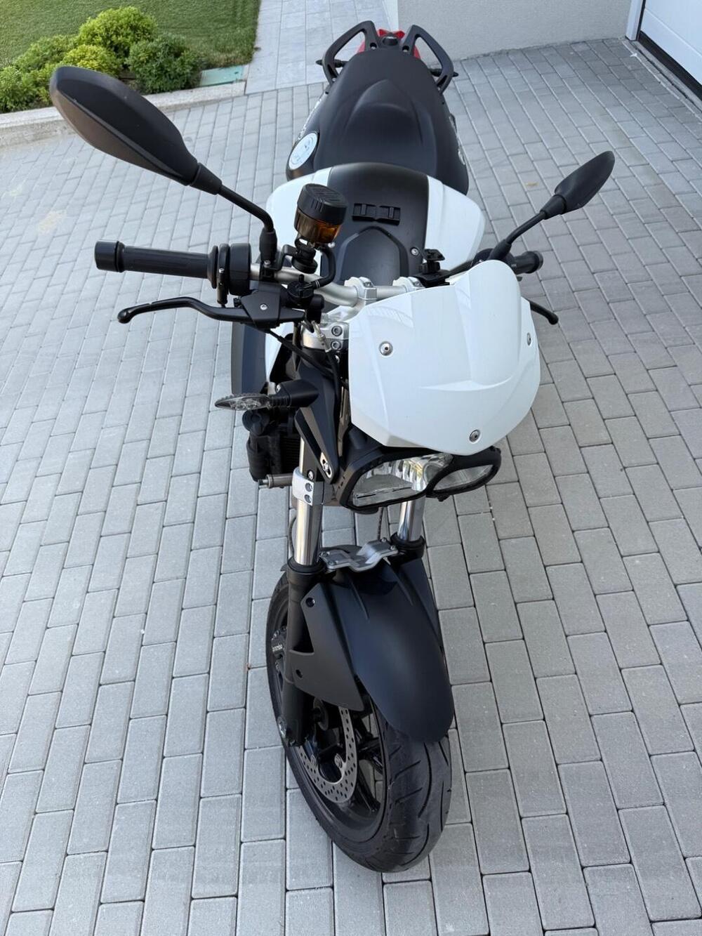 Bmw F 800 R (2009 - 11) (5)