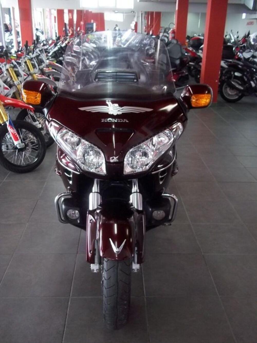 Honda GL 1800 Gold Wing (2007 - 11) (3)