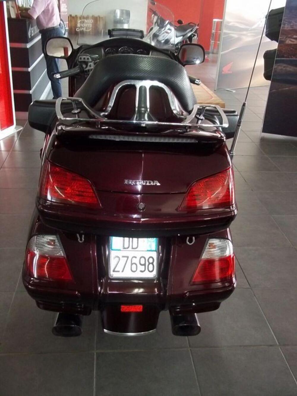 Honda GL 1800 Gold Wing (2007 - 11) (4)