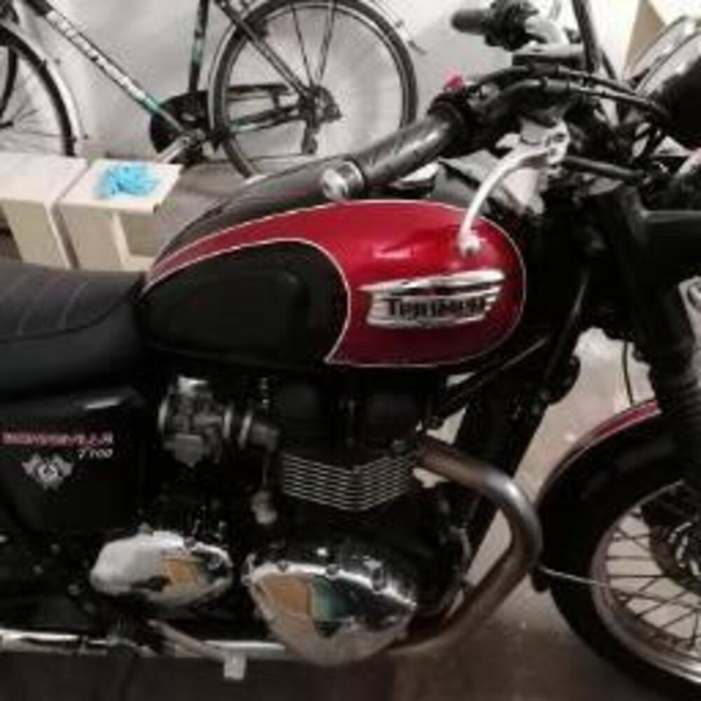 Triumph Bonneville T100 (2008 - 16) (6)