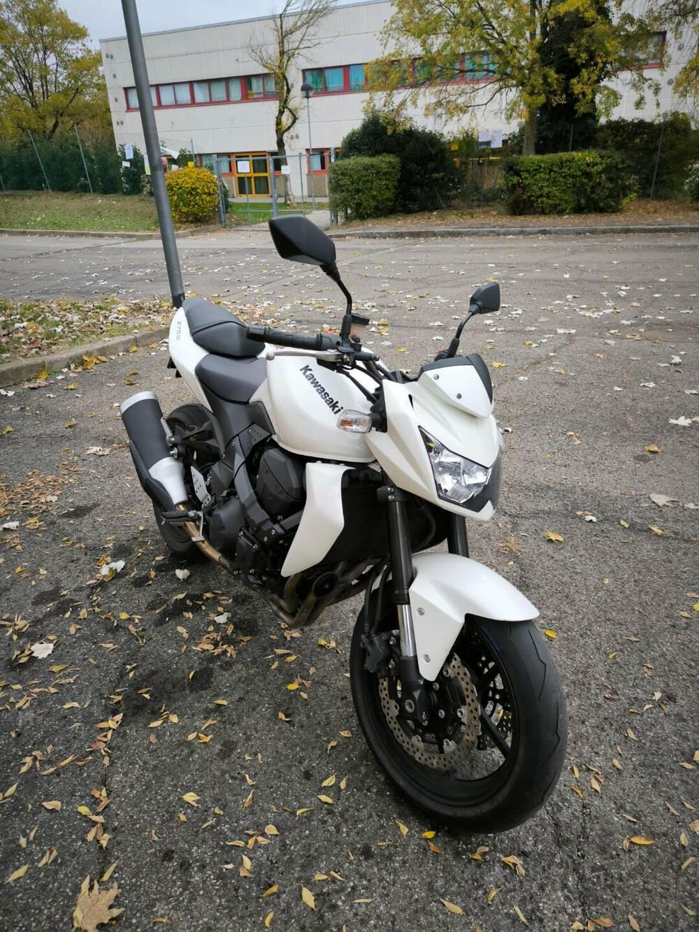 Kawasaki Z 750 (2007 - 14) (4)