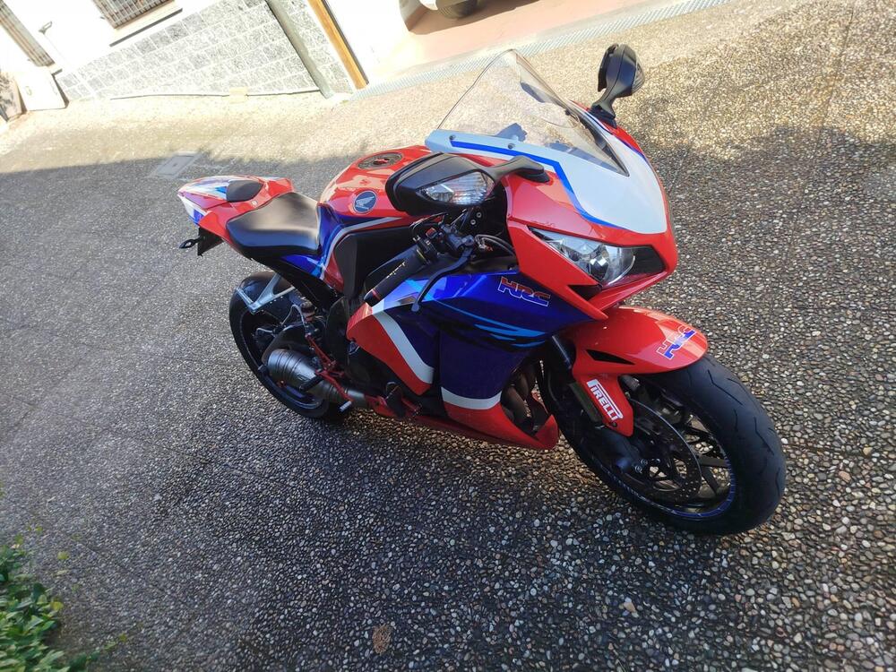 Honda CBR 1000 RR Fireblade (2012 - 16) (10)