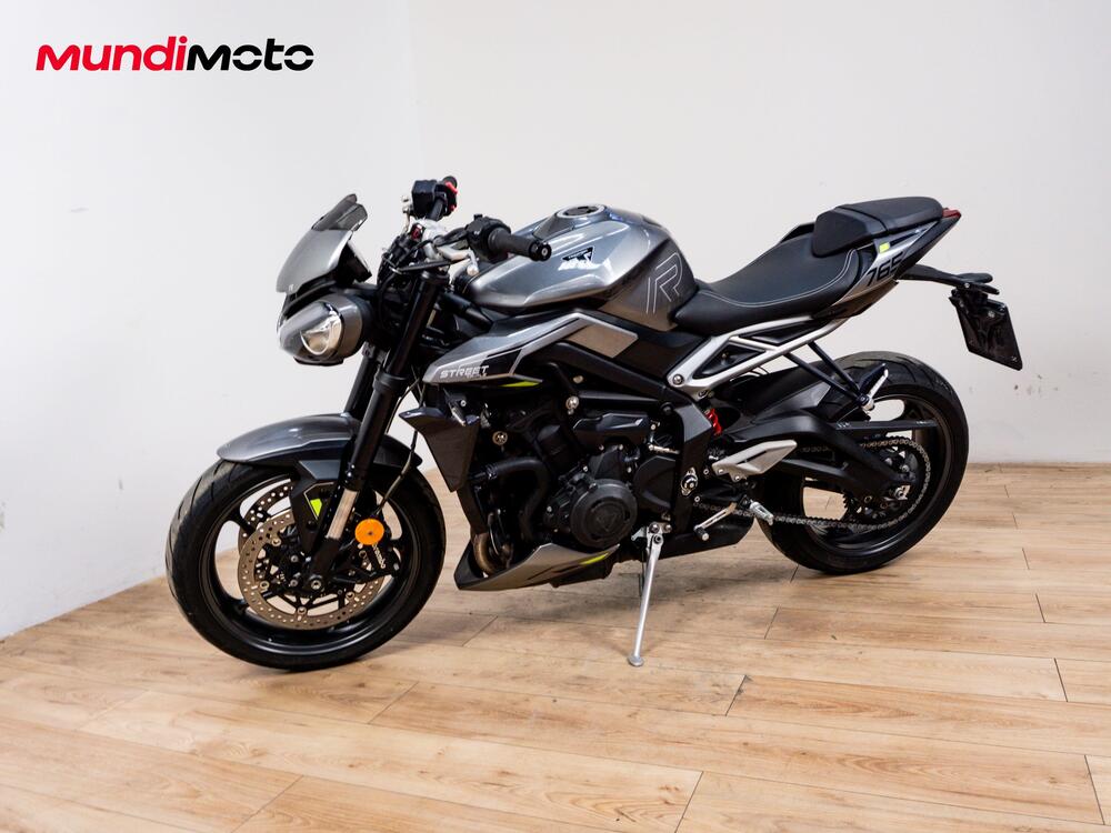 Triumph Street Triple 765 R (2023 - 26) (8)