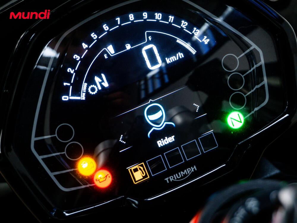 Triumph Street Triple 765 R (2023 - 26) (16)