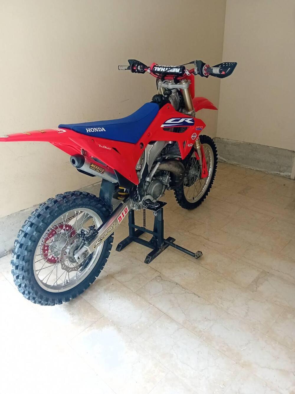 Honda CR 250 R (2003 - 04) (5)